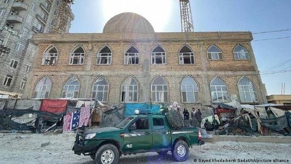 تفجير في مسجد شمالي أفغانستان