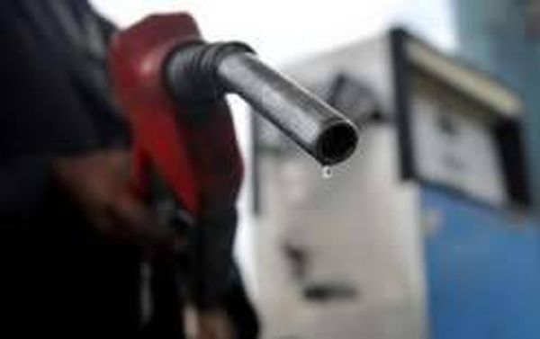 انخفاض سعر البنزين  والمازوت  والديزل