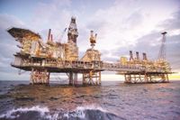 تراجع أسعار النفط مع توقع زيادة إنتاج فنزويلا