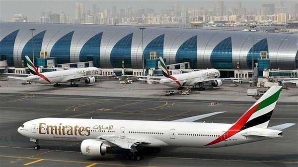 حركة المسافرين عبر مطار دبي تعود لمستويات ما قبل جائحة كوفيد