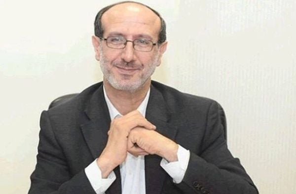 الموسوي: لبنان لم يعد أمام خطر توقّف الإتصالات