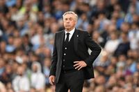 «قنبلة نيمار وفوضى ريال مدريد».. أنشيلوتي يكشف الحقيقة