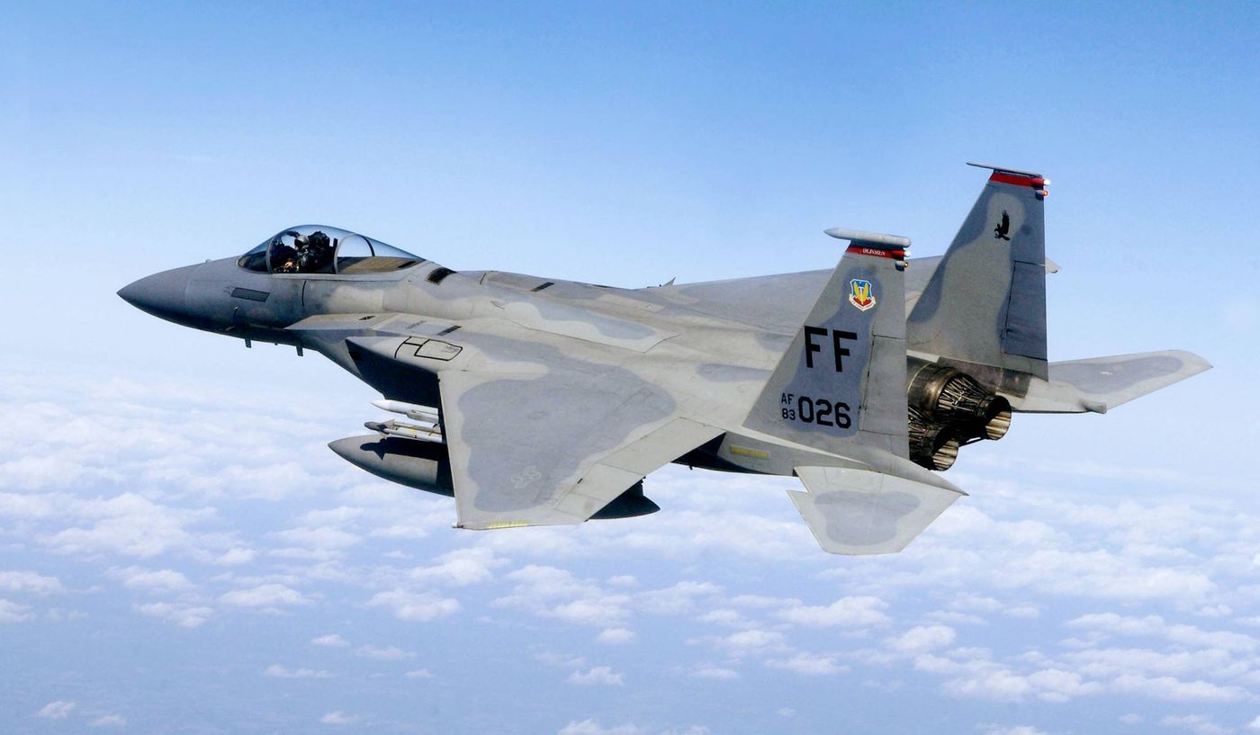 أُسقِطت في إيران... إليكم أبرز ميزات مقاتلة F15 الأميركية