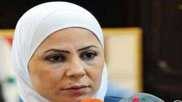 بعد وصفها بوزيرة داعش..الأسد يعفي كندة الشماط من مهامها
