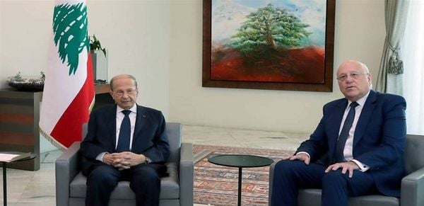ميقاتي يضغط وعون يعارض