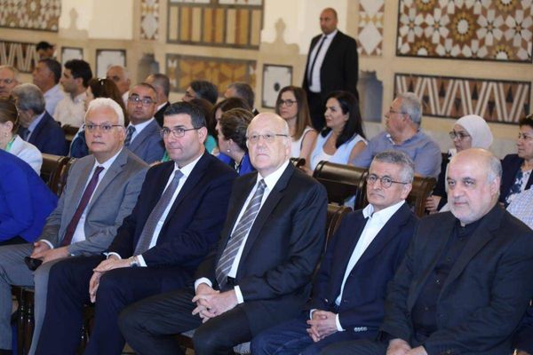 ميقاتي في اطلاق خطة تطوير قطاع مصايد الأسماك:
تفتح باب الاستثمار وتؤكد أهمية الشراكة بين القطاعين
الحاج حسن: هدفنا تحقيق أمننا الغذائي النباتي والحيواني
