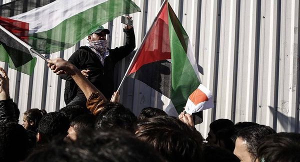 الجيش الإسرائيلي يواجه الغضب الفلسطيني بالرصاص الحي