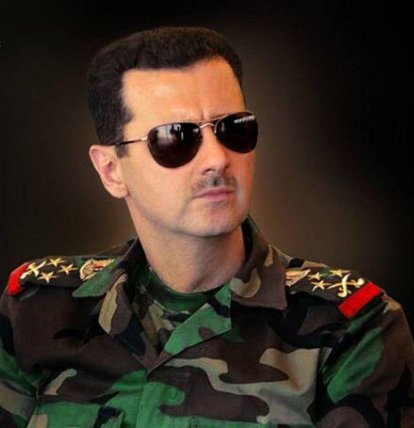 الرئيس الأسد في حلب ليلة رأس السنة
قيادة الحرس تمنت عليه عدم الذهاب فألغى
