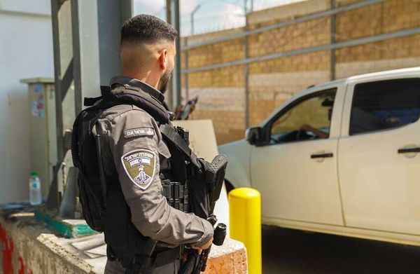 هجوم عند حاجز قلنديا قرب القدس والتحقيق مستمر
