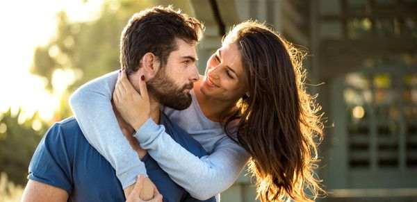 أخطاء يرتكبها الرجل.. هكذا تهدد العلاقة الزوجية!