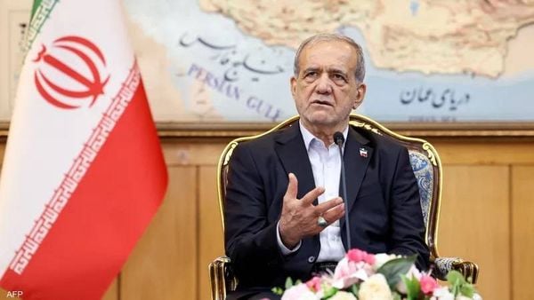 بزشكيان: الشعب الإيراني أحبط مخطط إسقاط النظام