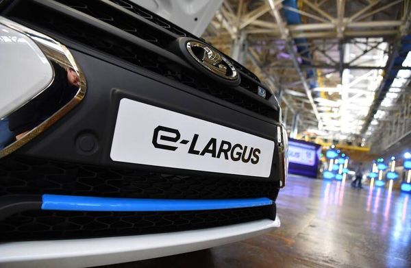 شركة النقل العام في موسكو توسع أسطولها بسيارات Largus الكهربائية