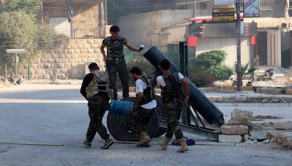 المعارضة تتقدم في دمشق والنظام يقصف الغوطة