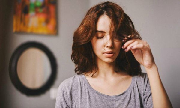 احصلي على شعر قوي ولامع بخطوات بسيطة
