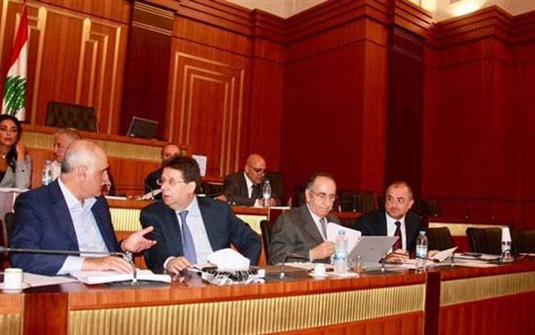 تعليق مادة ضريبة الدخل وتوجّه لتعديلها للمتقاعدين

كنعان : لن نبصم وكــلّ مُوازنة ليست مـُـنزلــة