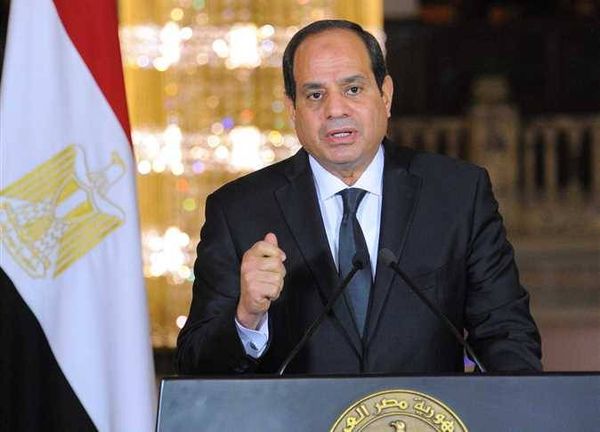 السيسي يدعو عباس لحضور قمة ثنائية في القاهرة غداً لتناول تطورات اعتراف أميركا بالقدس عاصمة لإسرائيل