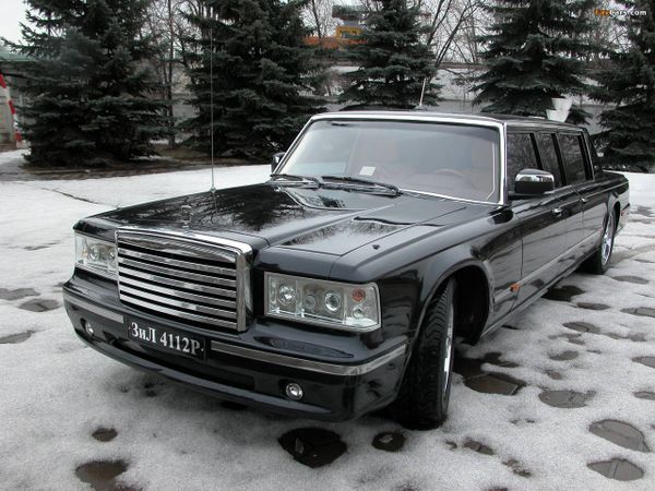 فيديو .. الليموزين الروسية ZIL-4112R... فخامة لا تضاهى