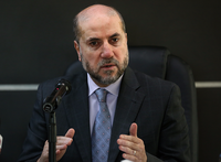 مستشار الرئيس الفلسطيني: حماس وافقت على تسليم كل شيء في غزة