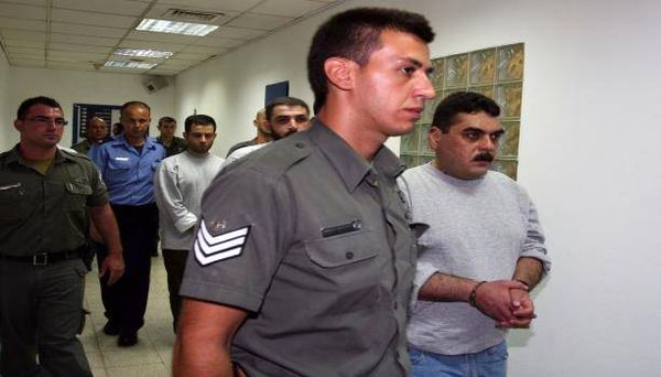 صحف إسرائيلية: إيران صاحبة القرار بالرد على اغتيال القنطار