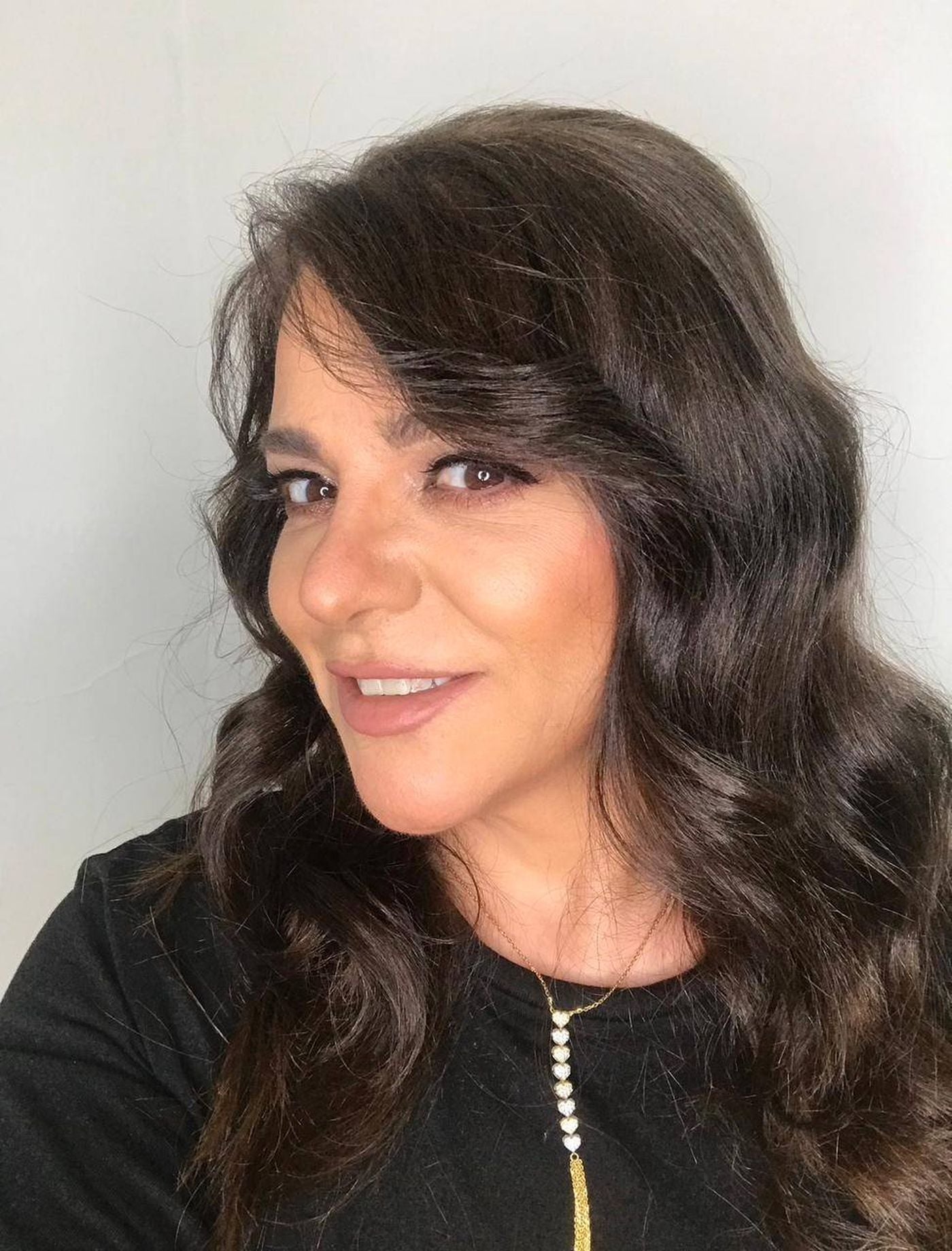كارولين ميلان مع ايلي معلوف في هذا العمل.. ومن البطلة؟