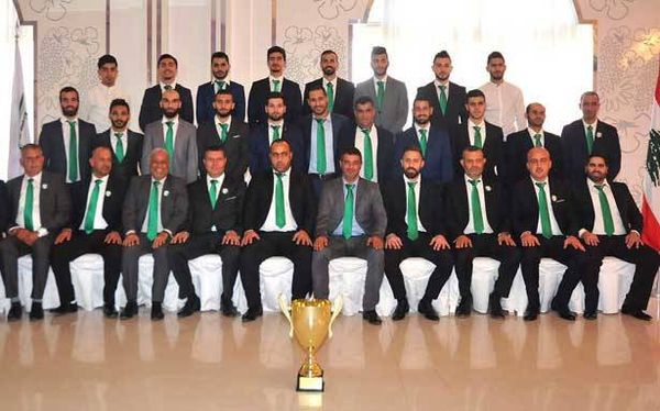 «الشباب العربي» جمع الاسرة الكروية
في حفل صعوده الى «الاولى»