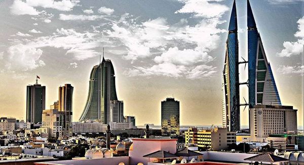 وزير خارجية البحرين يلتقي نظيره الصيني في بكين للتوقيع على عدة اتفاقيات