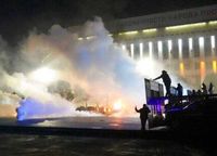 الإتحاد الأوروبي يدعو جميع الأطراف في كازاخستان إلى ضبط النفس