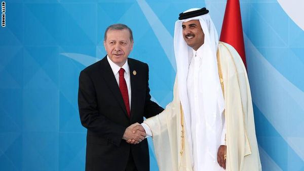 أمير قطر في "زيارة عمل قصيرة" إلى تركيا بعد حكم القضاء المصري في قضية "التخابر"