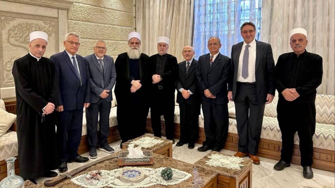 شيخ العقل يبحث شؤون الوقف والجالية الدرزية ويستقبل البعثة الإيطالية