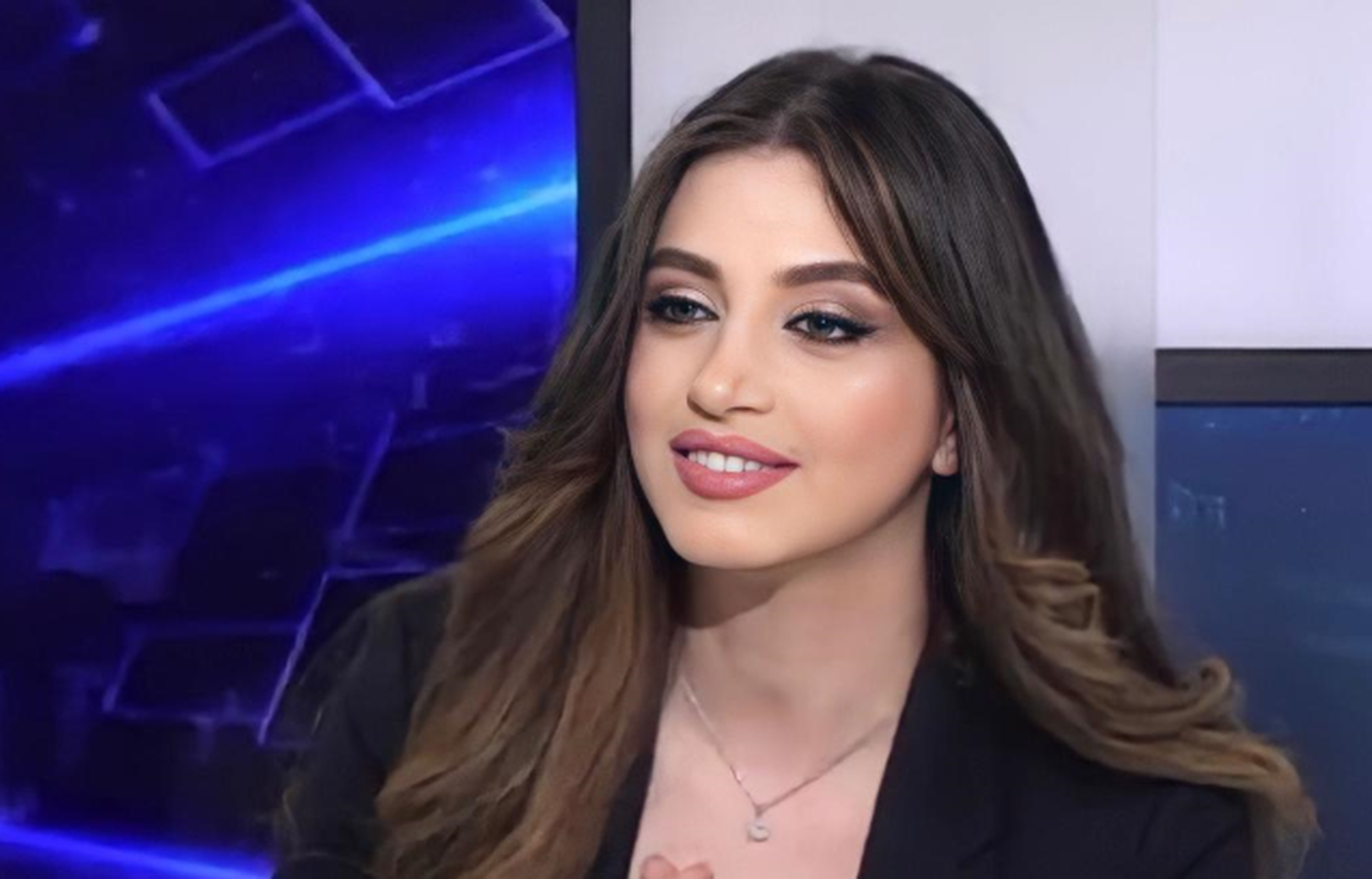 روزانا رمّال تحصد لقب "امرأة العام 2023"