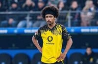هانز فليك يجتمع مجدداً مع أدييمي.. برشلونة يعلن الصفقة رسمياً