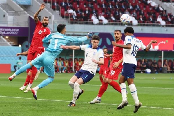 مونديال 2022: انكلترا تتقدم على ايران (3-0) في نهاية الشوط الأول