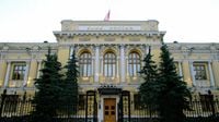 بورصة موسكو تستأنف التداول في سوق الأوراق المالية يوم الاثنين