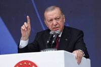 أردوغان يؤكد دخول تركيا مرحلة جديدة من القوة والاستقلال الإستراتيجي