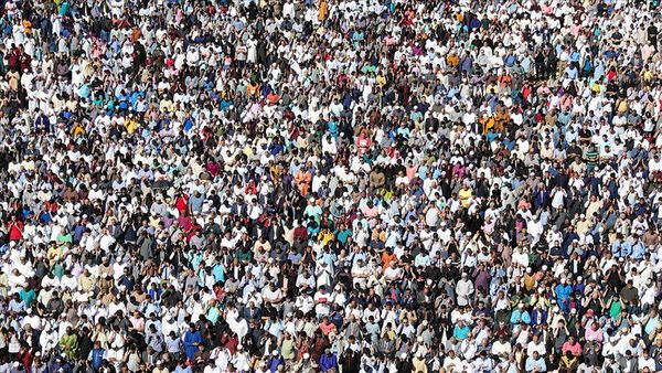 بعد مفاوضات 8 سنوات.. أول صلاة عيد بملعب "ميتلايف" في نيوجيرسي