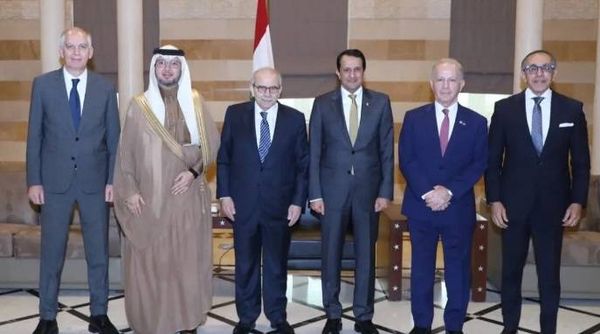 لقاءات ديبلوماسيّة وتربويّة ورياضيّة... وهيئة الإشراف على الإنتخابات أقسمت اليمين
رئيس الجمهوريّة: لإجراء الإنتخابات النيابيّة وعدم تأجيلها
تعديل القانون مسؤوليّة السلطة التشريعيّة وعليها القيام بواجباتها