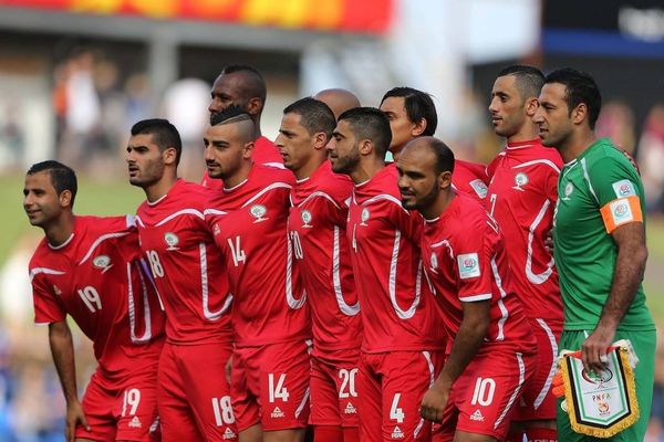 فلسطين تفوز بعشرة أهداف وتتأهل إلى كأس آسيا!