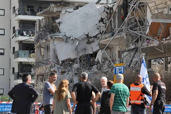 صواريخ تضرب طهران… جامعة شريف التكنولوجية في مرمى الهجوم
