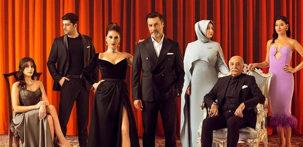 ما حصل معه خطير جدّاً... لهذا السبب انسحب الممثل التركيّ الشهير من مسلسل 