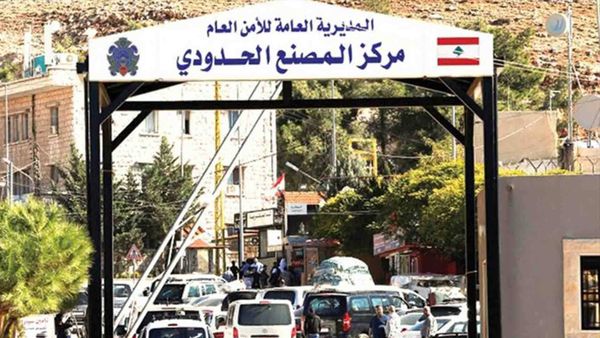 طليس لـ الديار: "قرار المنع" يضر بالاقتصاد اللبناني والسوري
والمطلوب إيجاد حل كيلا تذهب الامور الى التصعيد والتشنج