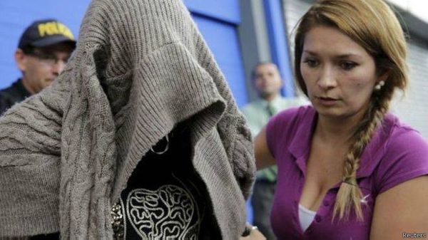 القبض على سورية تحمل جواز سفر مزيف في كوستاريكا