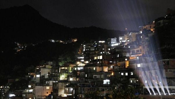 البرازيل تسجل 67467 إصابة و2245 وفاة جديدة بكورونا
