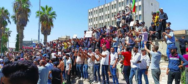 حراك السويداء... شرف الدين وراء تأمين الاتصالات للشيخ الهجري