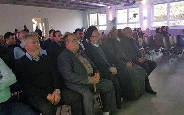 فضل الله من ألمانيا : لتكن الجالية

نموذجا في الوحدة والانفتاح