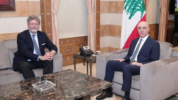 الحجار يستقبل سفير إسبانيا وقائمقام المتن لبحث ملفات إدارية وتنموية