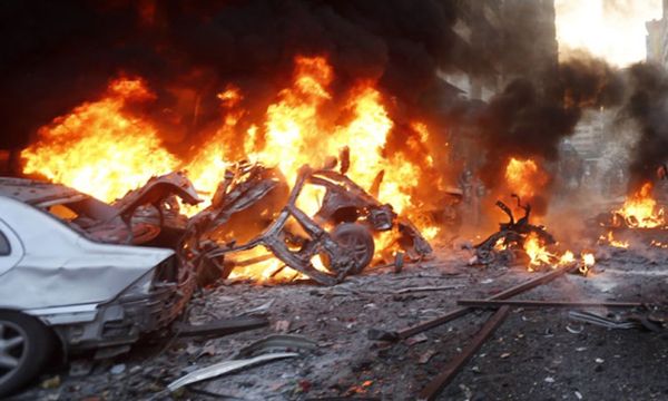 إنفجار الضاحية : 6 شهداء و75 جريحا توزعوا على مستشفياتها واشتباكات بين باب التبانة وجبل محسن ...
في اقل من أسبوع : إغتيال شطح وتفجير سيارة ثانية في حارة حريك ...
ماجد الماجد يعترف بتأليف شبكات انتحارية لتفجير مراكز شيعية ...
سليمان مصر على تشكيل الحكومة ومعلومات 8 اذار «تريث في ملف التشكيل»