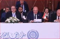 حيدر في مؤتمر العمل العربي: حماية الاقتصاد تعني حماية العامل وصاحب العمل