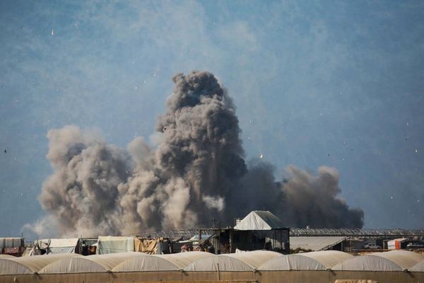 بلينكن: نريد هدنة حقيقية وممتدة... بناء بؤر استيطانية في القطاع
مجزرتان في خان يونس وجباليا واحتدام المعارك شمال غزة