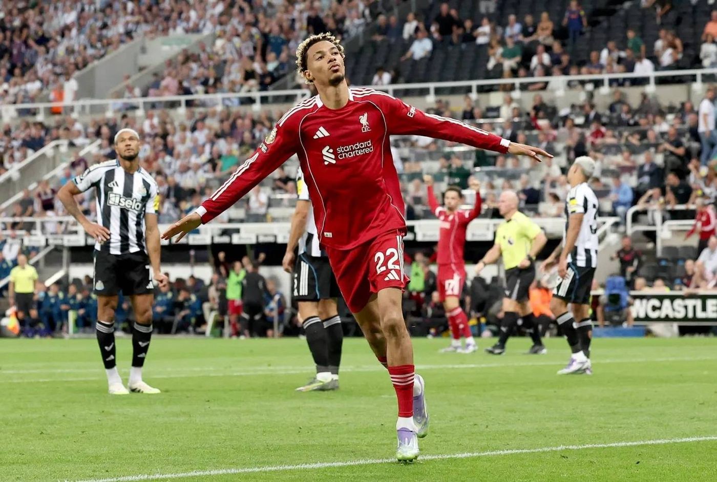 إيكيتيكي يخسر رقمه القياسي خلال 24 ساعة