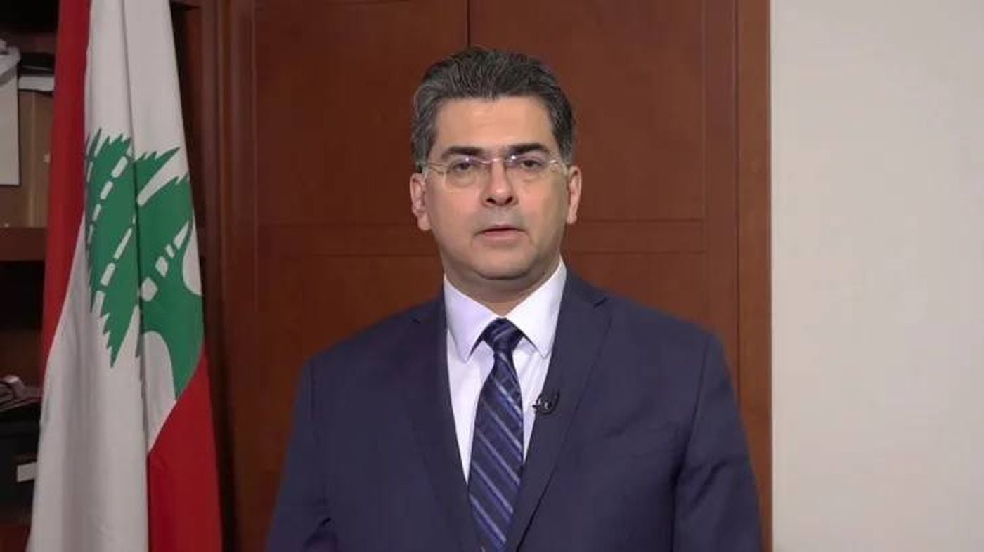 وزارة الإعلام وشركة "كومن" تطلقان مشروع التأمين المجاني للوافدين إلى لبنان
